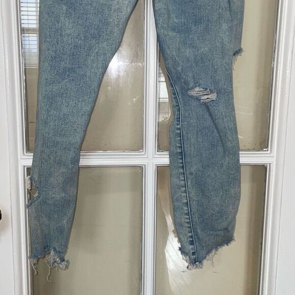 America Eagle next level stretch distressed hi rise jegging crop size 4 short - Picture 7 of 14